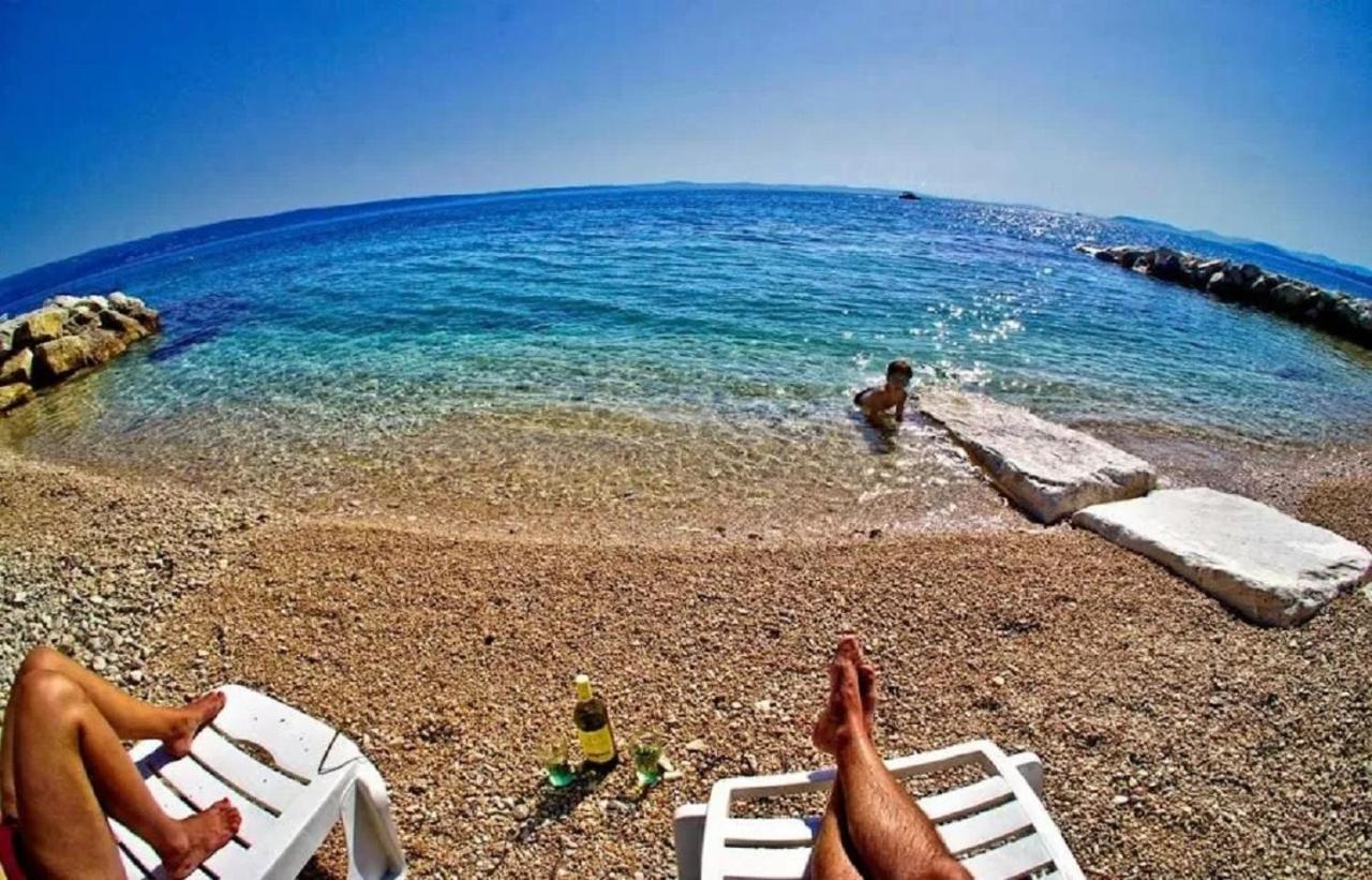 Apartment Knez 1 - 50 M From Beach Podstrana Buitenkant foto